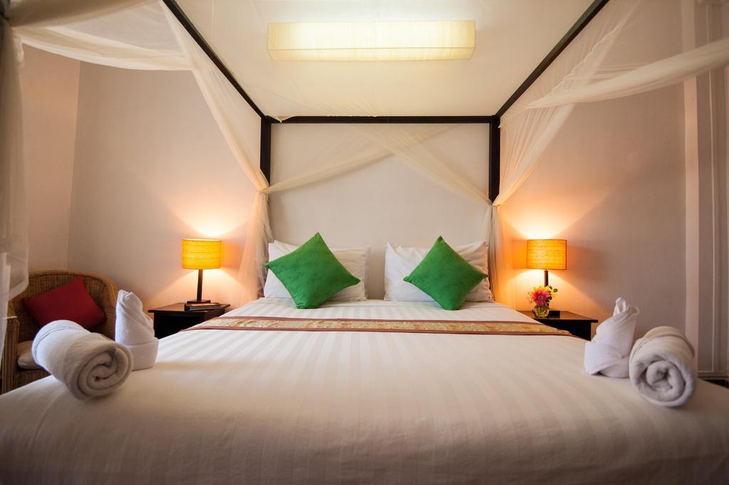 The Willow Boutique Hotel Phnompen Kültér fotó