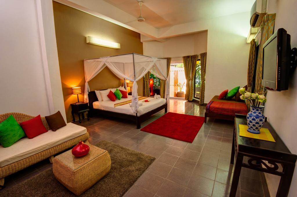 The Willow Boutique Hotel Phnompen Kültér fotó