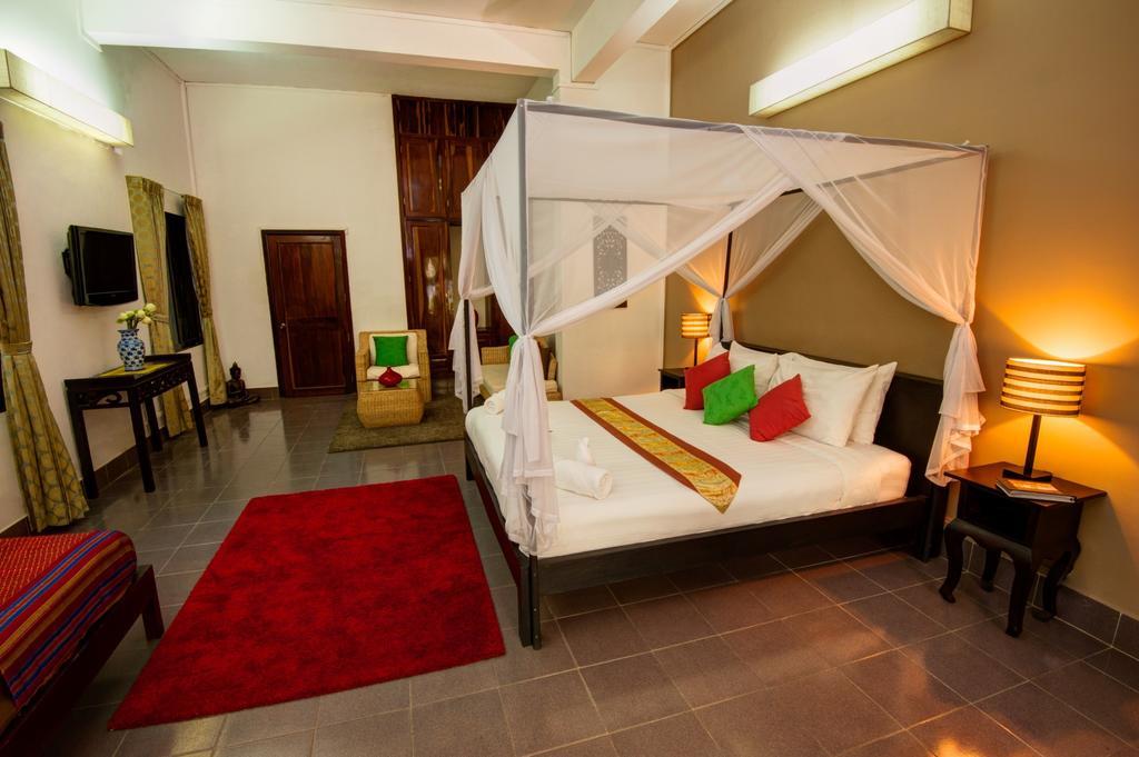 The Willow Boutique Hotel Phnompen Kültér fotó