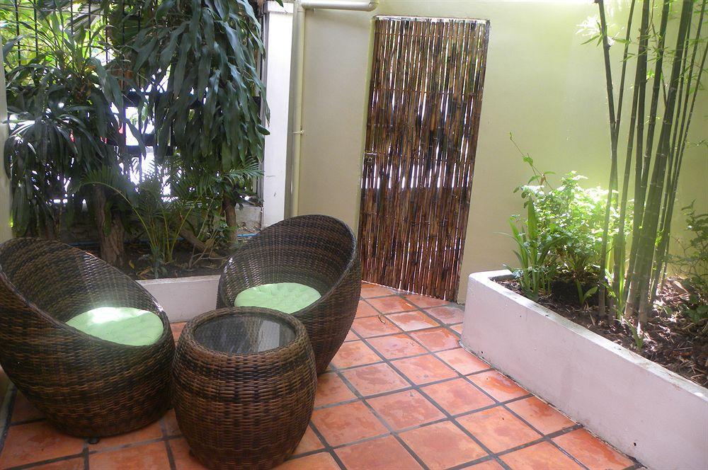 The Willow Boutique Hotel Phnompen Kültér fotó