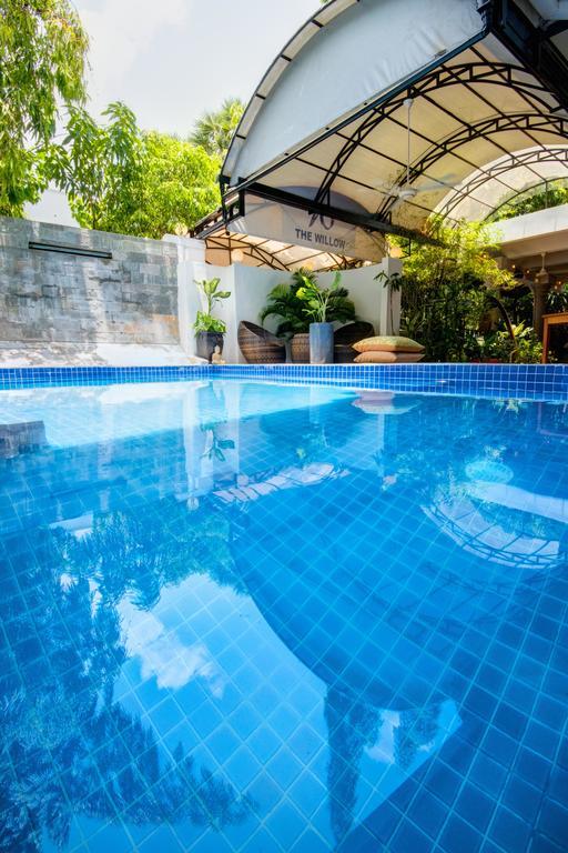 The Willow Boutique Hotel Phnompen Kültér fotó
